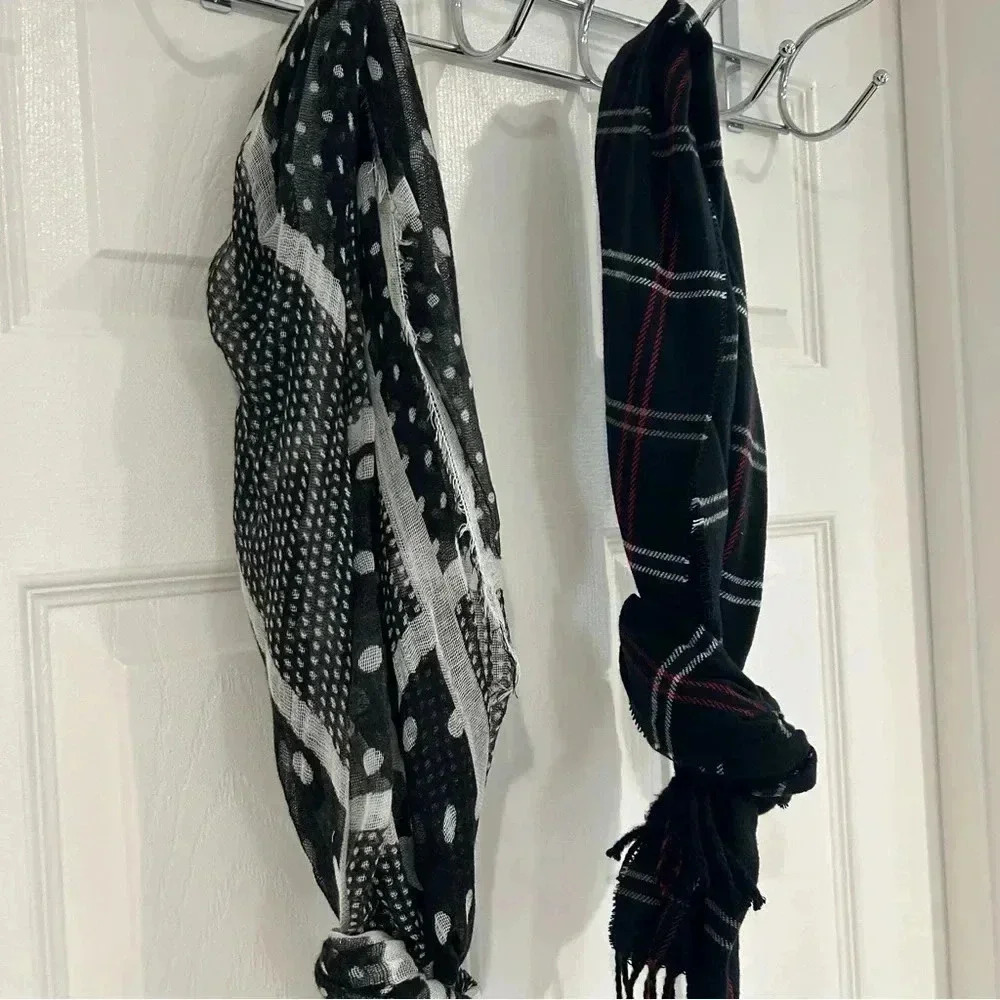 Collection Eighteen Scarf Bundle Black White Red Fringe Wrap Raw Edge Geometric - Picture 2 of 10